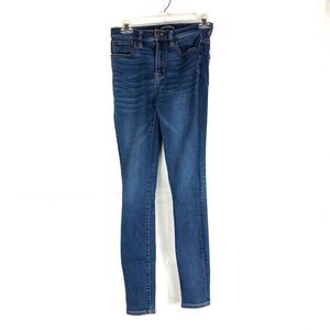 J. CREW Mercantile Medium Wash Skinny Jeans Size 26
